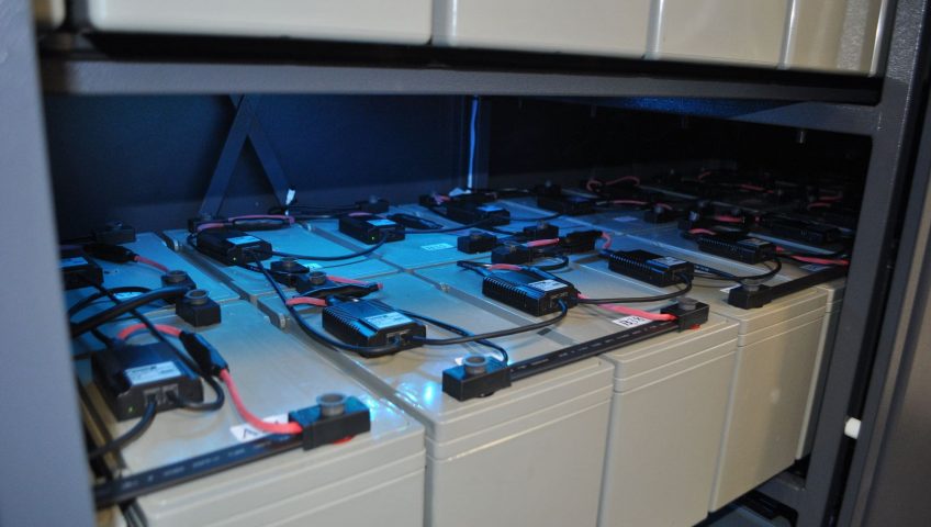 reemplazo batería SAI Valencia